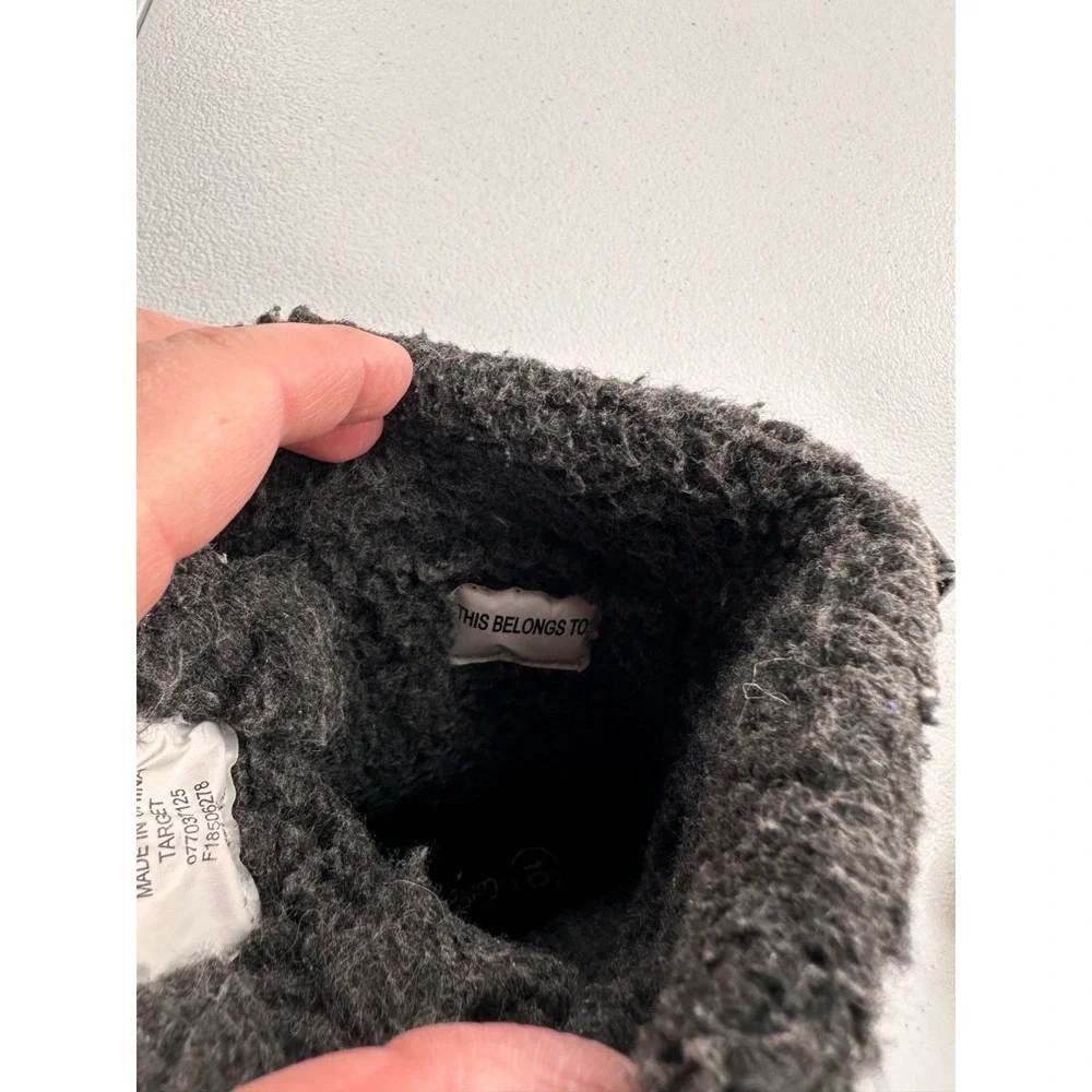 Cat & Jack Toddler Black Winter Boots Size 10 Faux Fur Lining Snow Rubber Sole‎